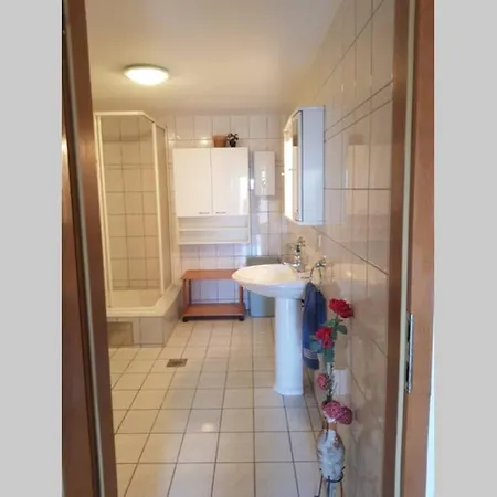 Nice Big Flat In 10km From Split Lägenhet