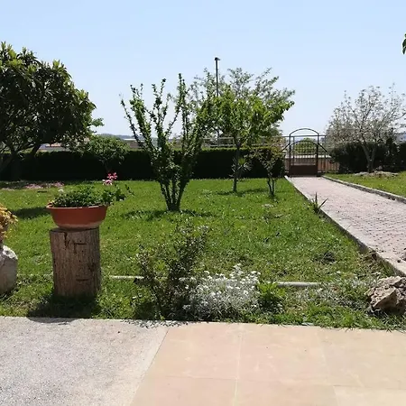 Nice Big Flat In 10km From Split